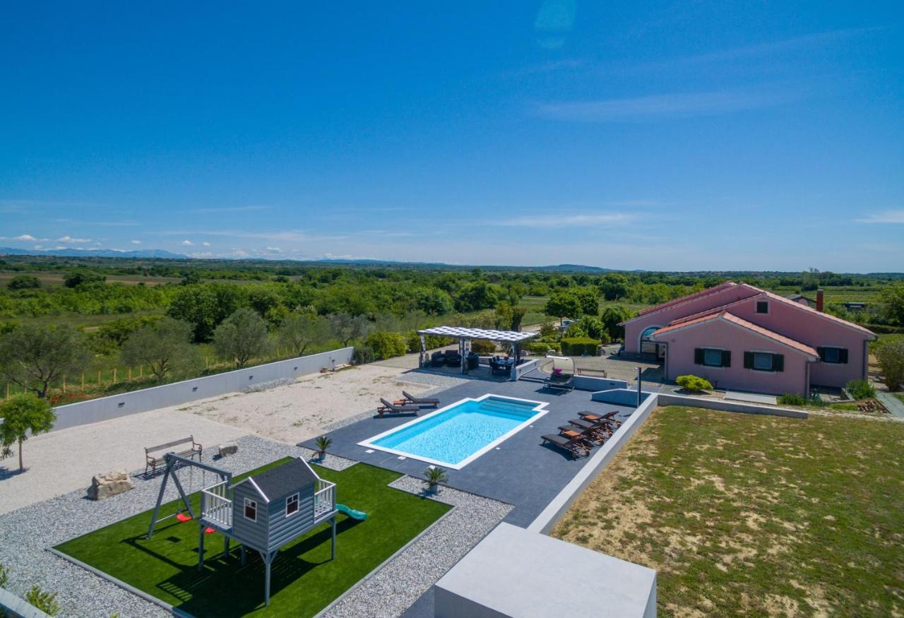 Villa Perini Dvori Donji Zemunik Extérieur photo