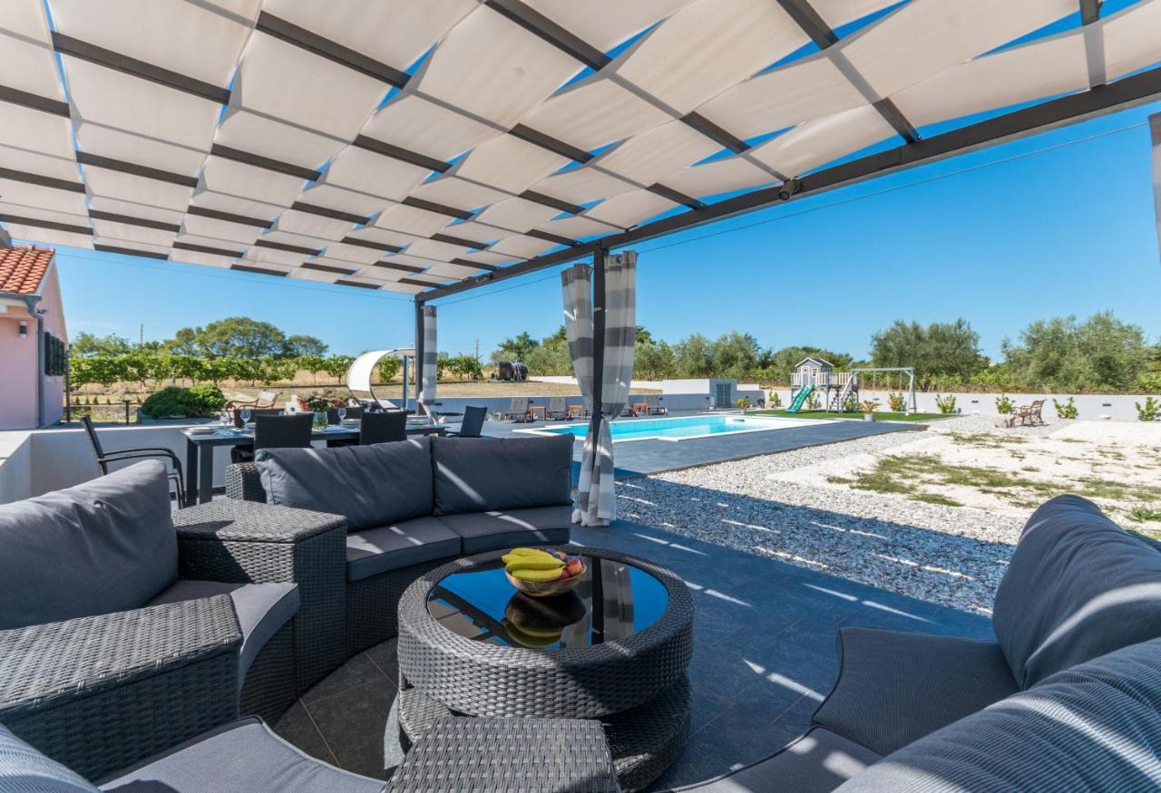Villa Perini Dvori Donji Zemunik Extérieur photo
