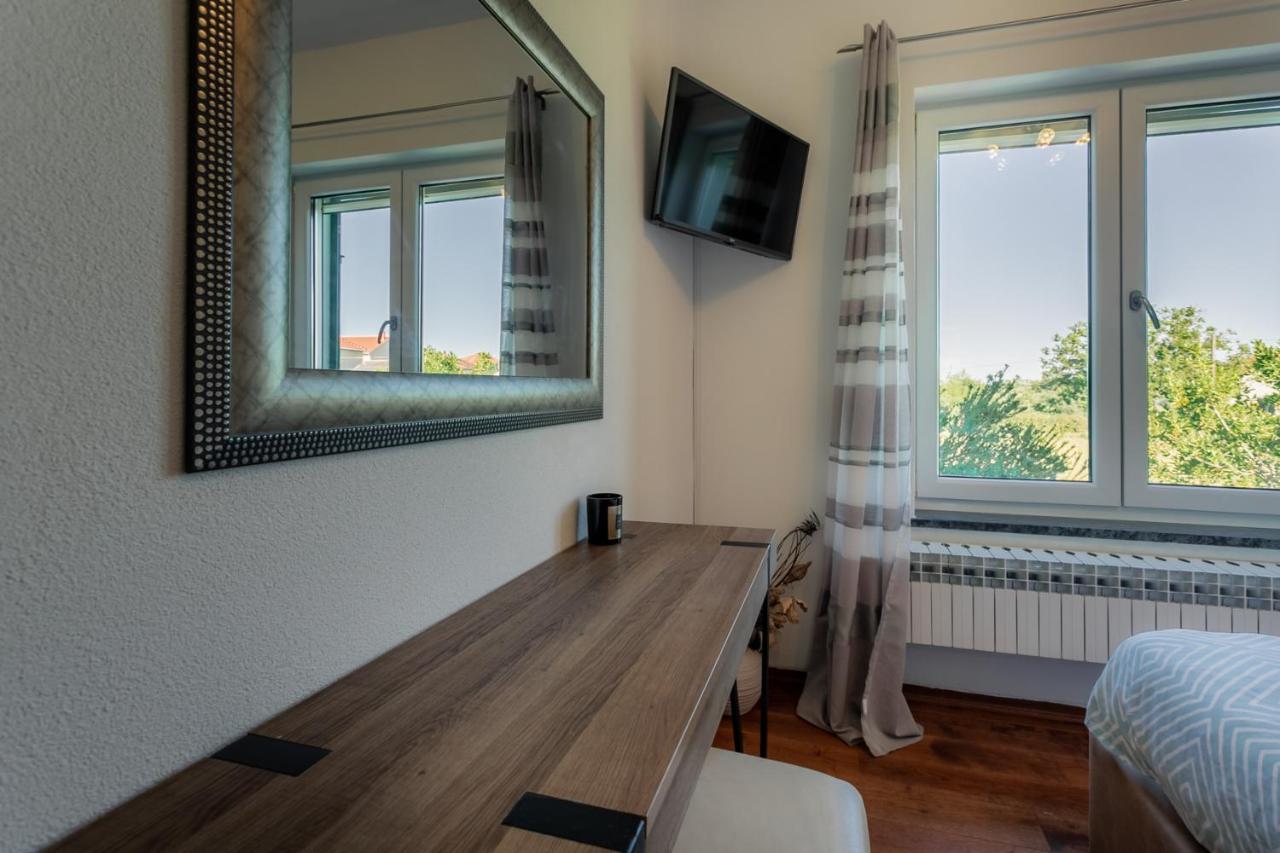 Villa Perini Dvori Donji Zemunik Extérieur photo