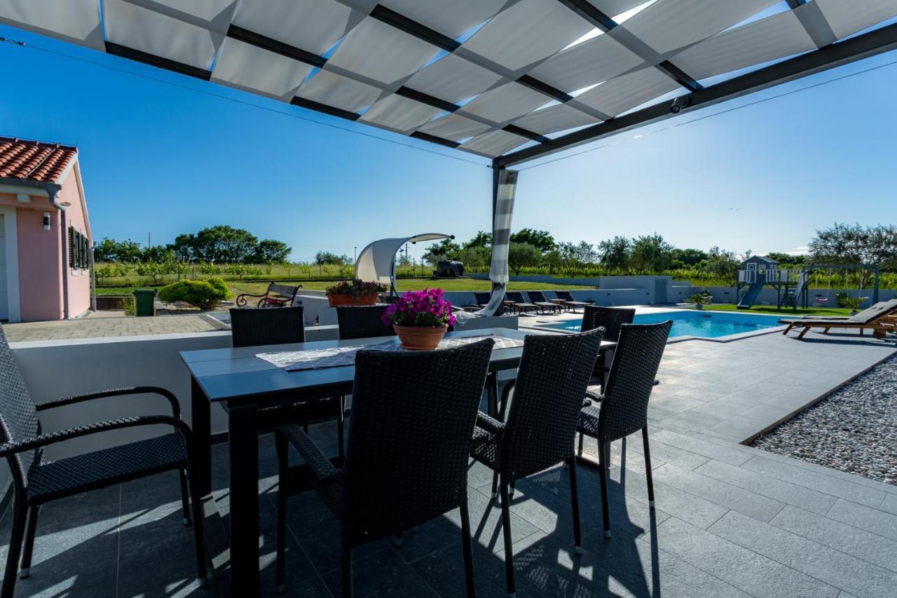 Villa Perini Dvori Donji Zemunik Extérieur photo