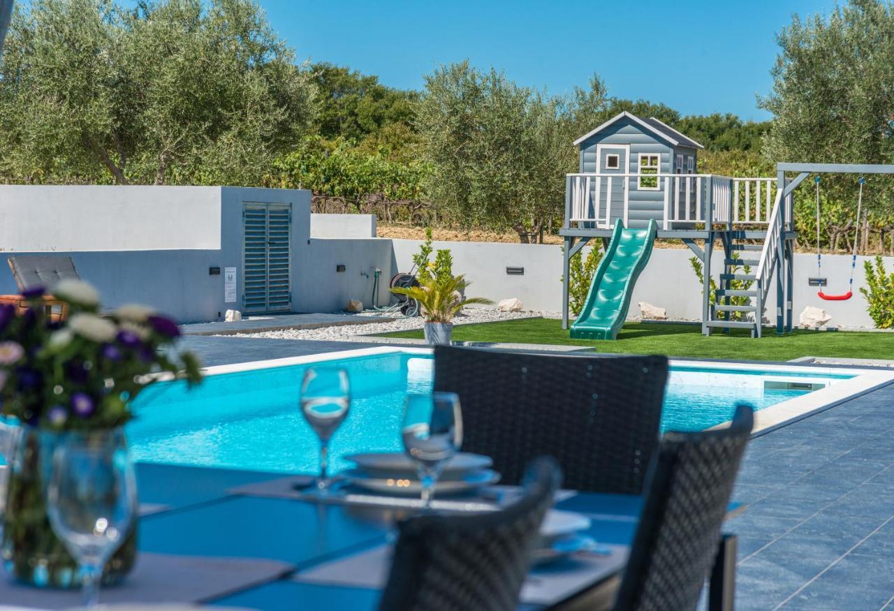 Villa Perini Dvori Donji Zemunik Extérieur photo